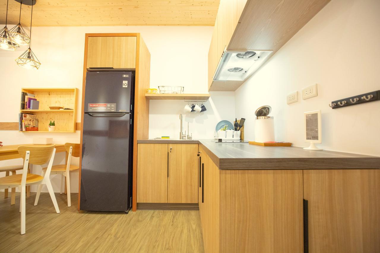 Lost Circle Homestay Tainan Buitenkant foto